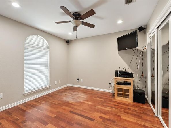 5409  Chimney Rock Road , Fort Worth Texas 76112