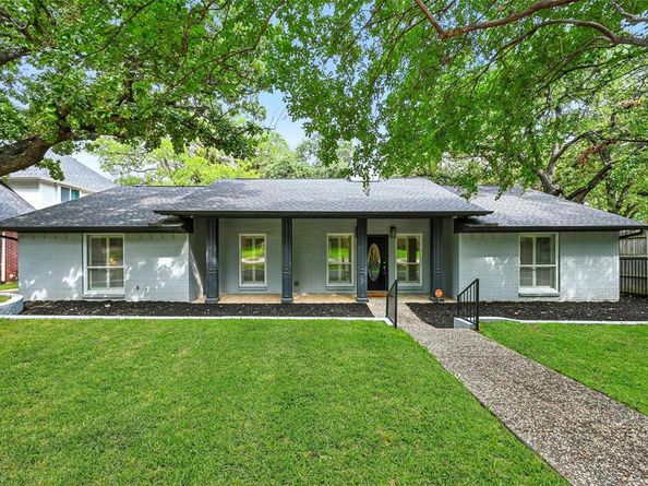2211  Patterson Place , Arlington Texas 76012