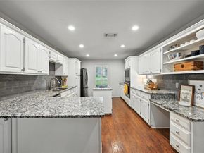 2211  Patterson Place , Arlington Texas 76012