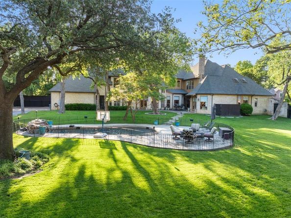 6262  Turner Way , Dallas Texas 75230