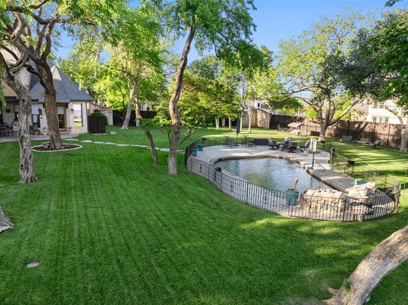 6262  Turner Way , Dallas Texas 75230