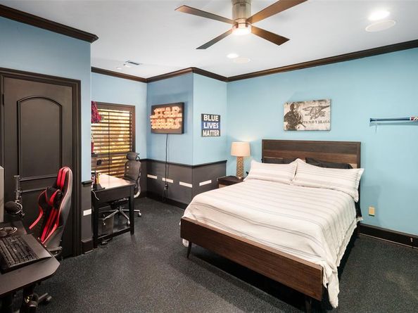 6262  Turner Way , Dallas Texas 75230