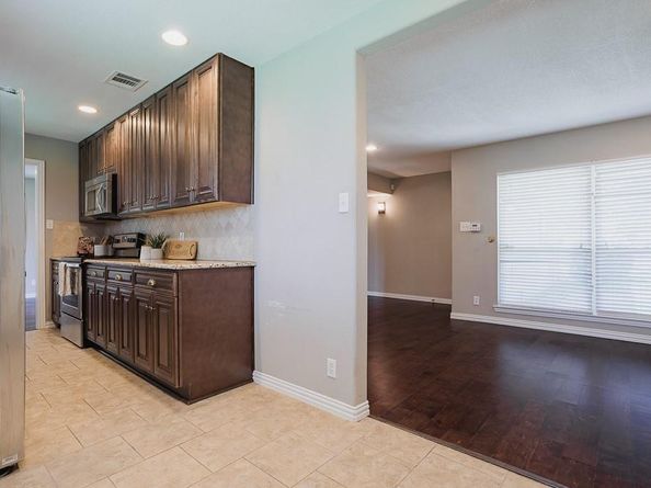 832  Greenhaven Drive , Richardson Texas 75080