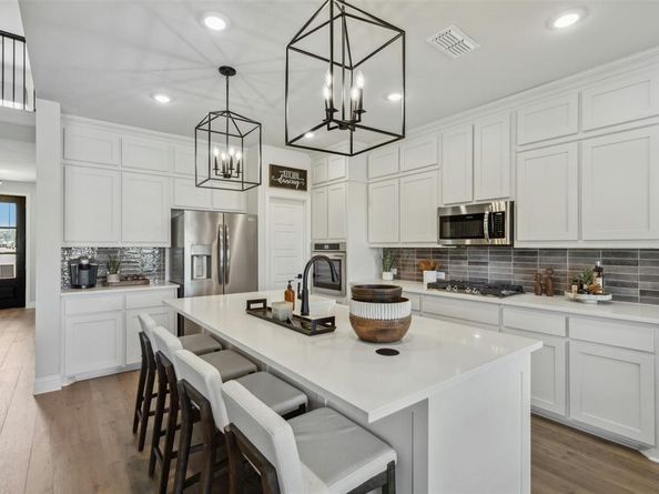 728  Stone Eagle  , Azle Texas 76020