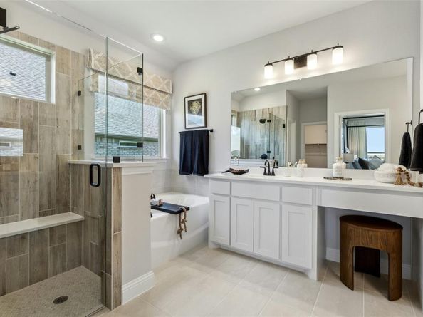 728  Stone Eagle  , Azle Texas 76020