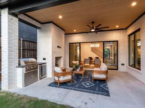 6211  Llano Avenue , Dallas Texas 75214