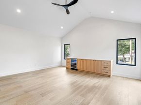 6211  Llano Avenue , Dallas Texas 75214