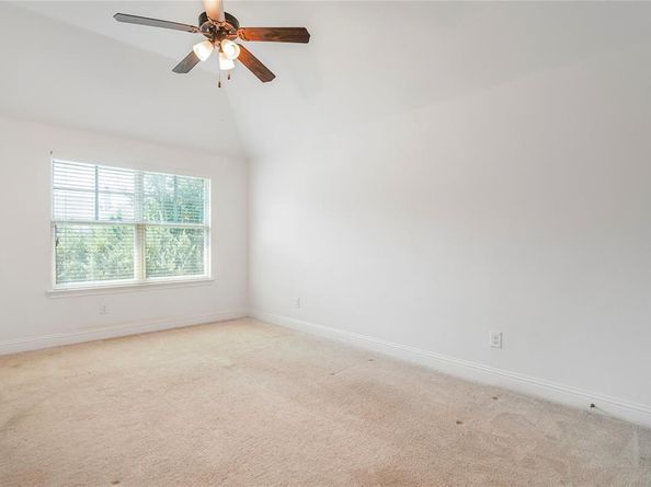 556  Inwood Street , Benbrook Texas 76126