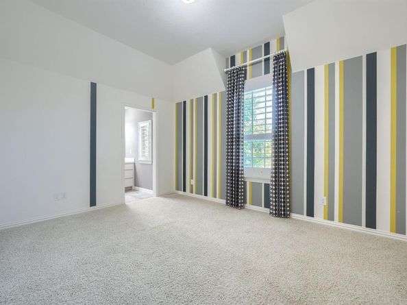 1208  Damsel Caitlyn Drive , Lewisville Texas 75056