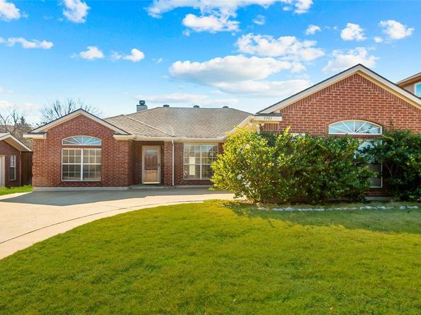 3901  Georgetown Drive , Sachse Texas 75048