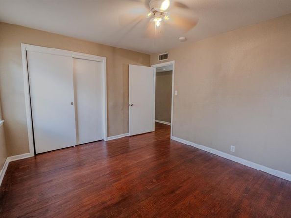 2704  Cordone Street , Fort Worth Texas 76133