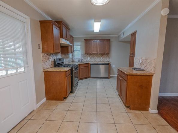 2704  Cordone Street , Fort Worth Texas 76133