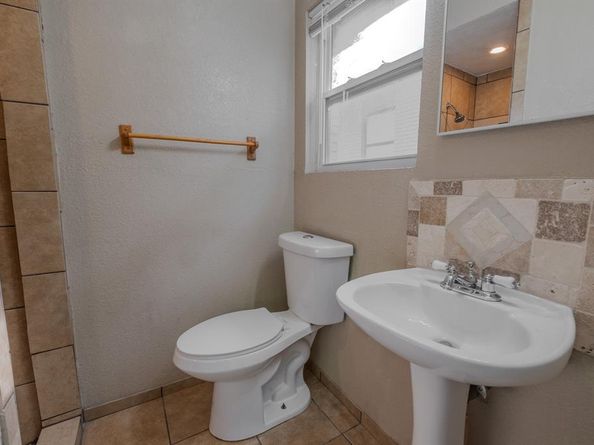 2704  Cordone Street , Fort Worth Texas 76133