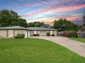 9704  Leland Lane , Benbrook Texas 76126