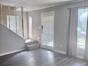 500 NW 15th Street , Fort Worth Texas 76164