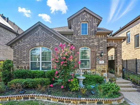 4302  Meadow Hawk Drive , Arlington Texas 76005