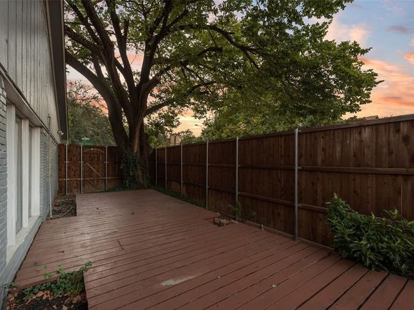 9178  Glen Springs Drive , Dallas Texas 75243