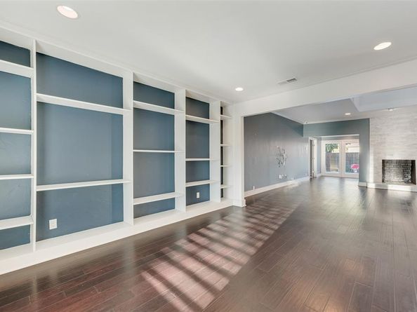 9178  Glen Springs Drive , Dallas Texas 75243