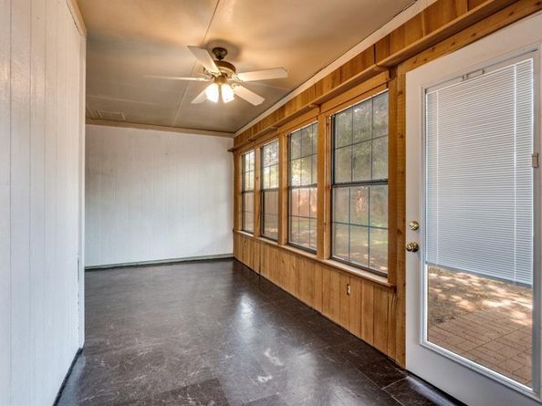 6405  Pilgrim Lane , Arlington Texas 76002