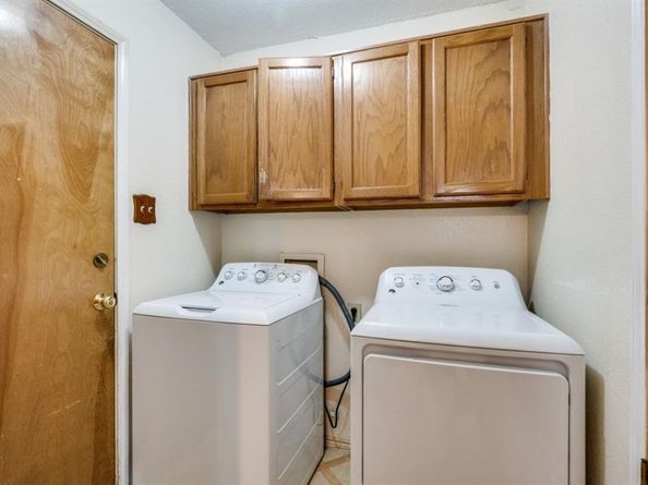6405  Pilgrim Lane , Arlington Texas 76002