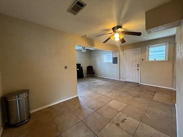 716 E Harvey Avenue , Fort Worth Texas 76104