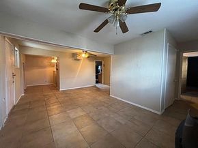 716 E Harvey Avenue , Fort Worth Texas 76104