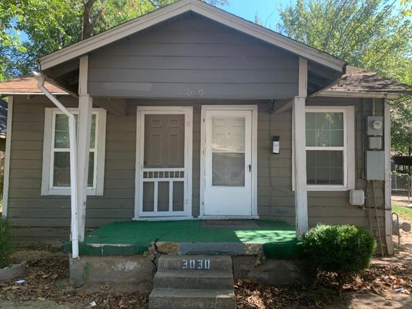 3030  Pine Street , Dallas Texas 75215