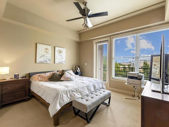 5055  Addison Circle  427, Addison Texas 75001