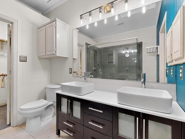 8437  Towneship Lane , Dallas Texas 75243