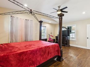 314  Hastings  , Irving Texas 75060