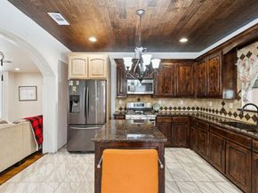 314  Hastings  , Irving Texas 75060