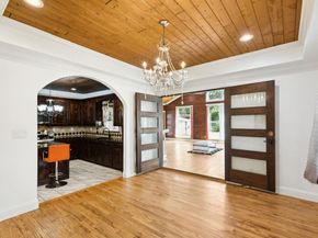 314  Hastings  , Irving Texas 75060