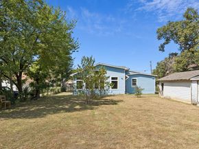 314  Hastings  , Irving Texas 75060