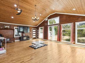 314  Hastings  , Irving Texas 75060
