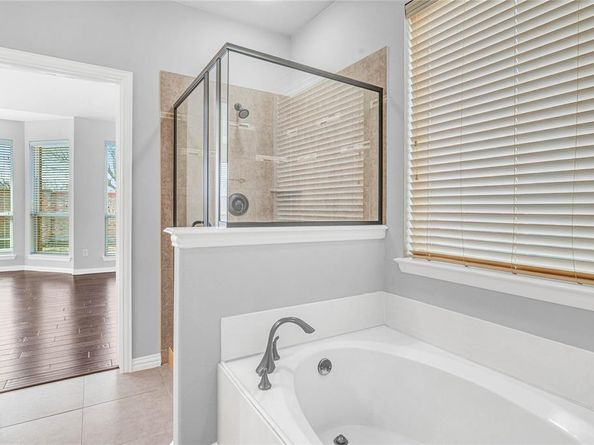 631  Kirby Drive , Argyle Texas 76226