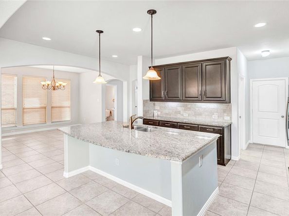 631  Kirby Drive , Argyle Texas 76226