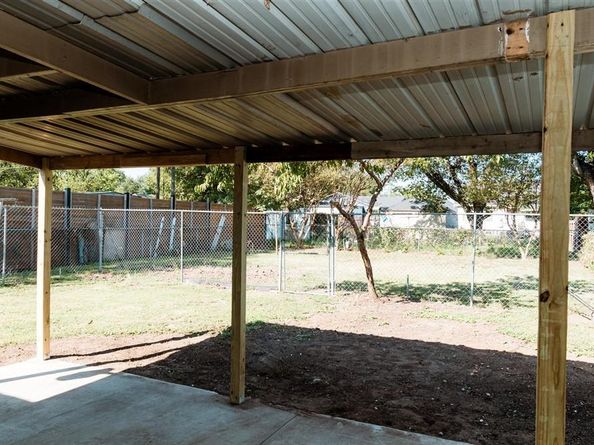 3512  Willing Avenue , Fort Worth Texas 76110