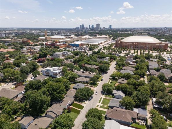 3716  Lafayette Avenue , Fort Worth Texas 76107