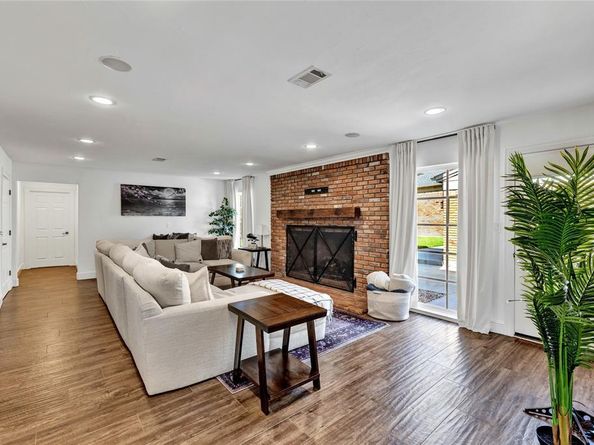 3712  Summercrest Drive , Fort Worth Texas 76109