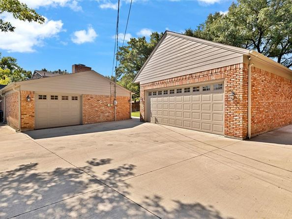 3712  Summercrest Drive , Fort Worth Texas 76109