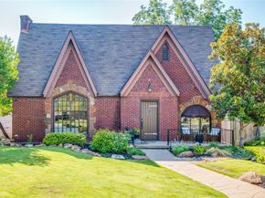 6804  Vivian Avenue , Dallas Texas 75223