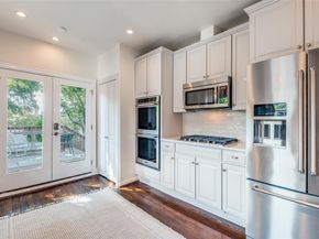 6804  Vivian Avenue , Dallas Texas 75223