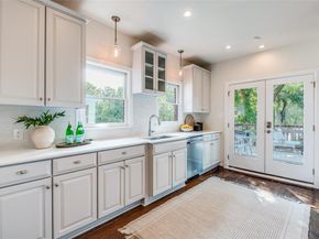 6804  Vivian Avenue , Dallas Texas 75223