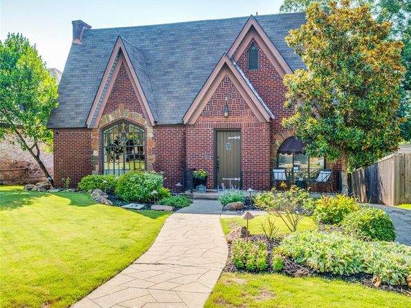 6804  Vivian Avenue , Dallas Texas 75223