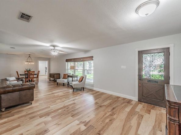3008  Lavita Lane , Farmers Branch Texas 75234