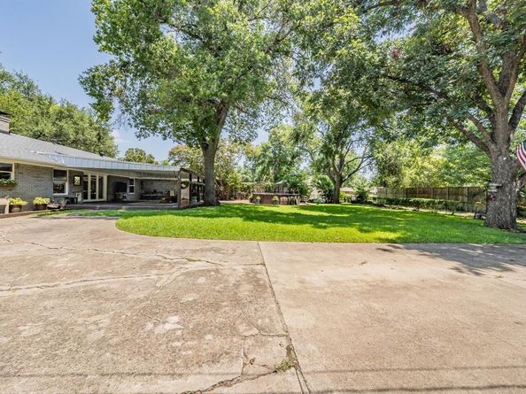 3008  Lavita Lane , Farmers Branch Texas 75234