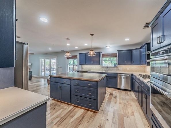3008  Lavita Lane , Farmers Branch Texas 75234
