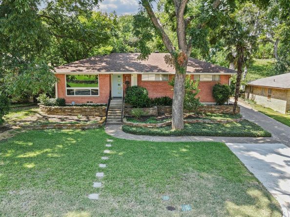 727  Green Castle Drive , Dallas Texas 75232