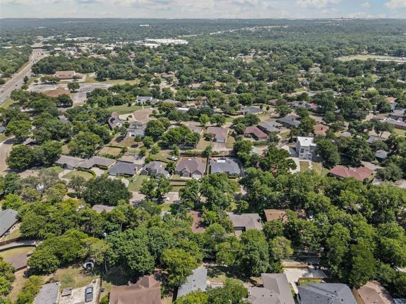 727  Green Castle Drive , Dallas Texas 75232