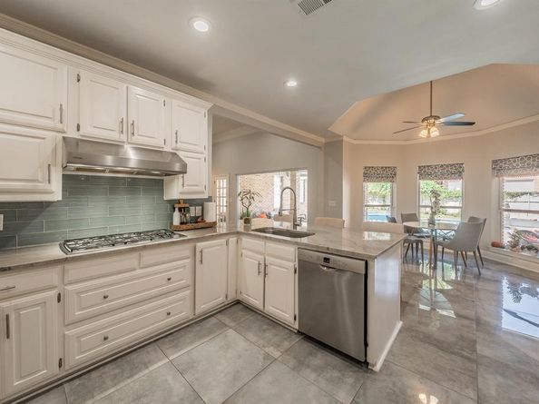 4313  Fannin Drive , Irving Texas 75038